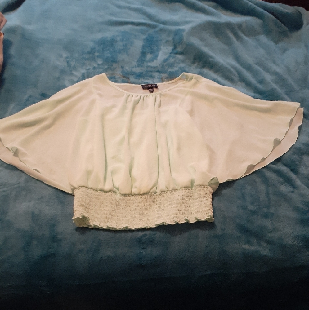 Mint  size small women's shirt with built in cammy made by A Byer